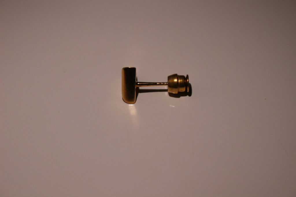 ヴィトンのピアスとクリスメラキャッチ